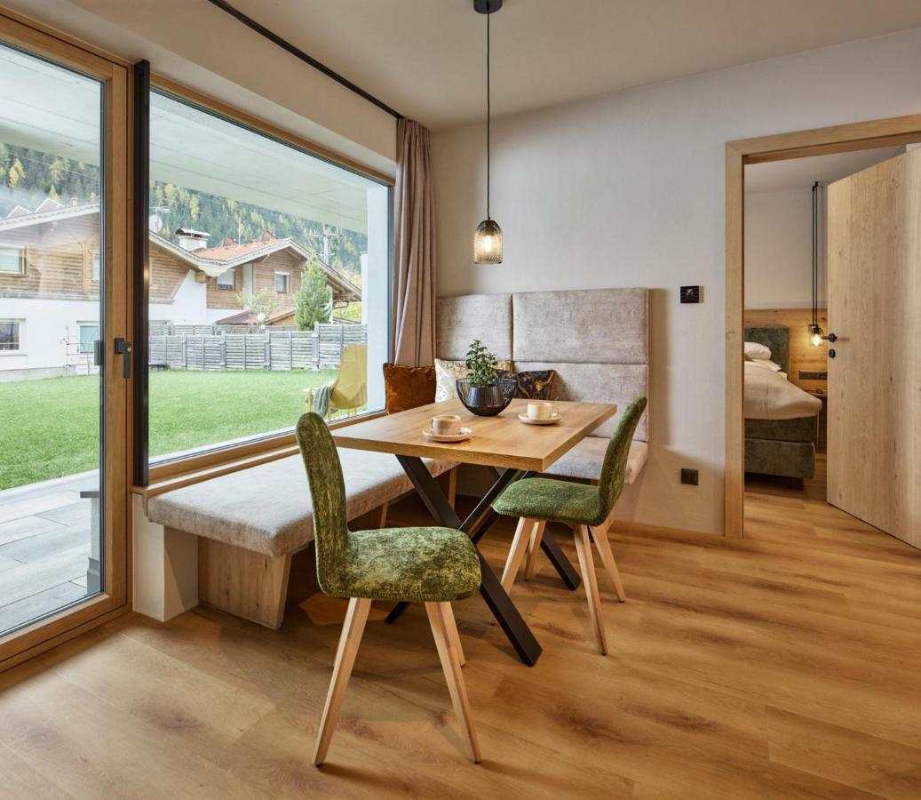 Apart Galeon Pettneu am Arlberg Luaran gambar
